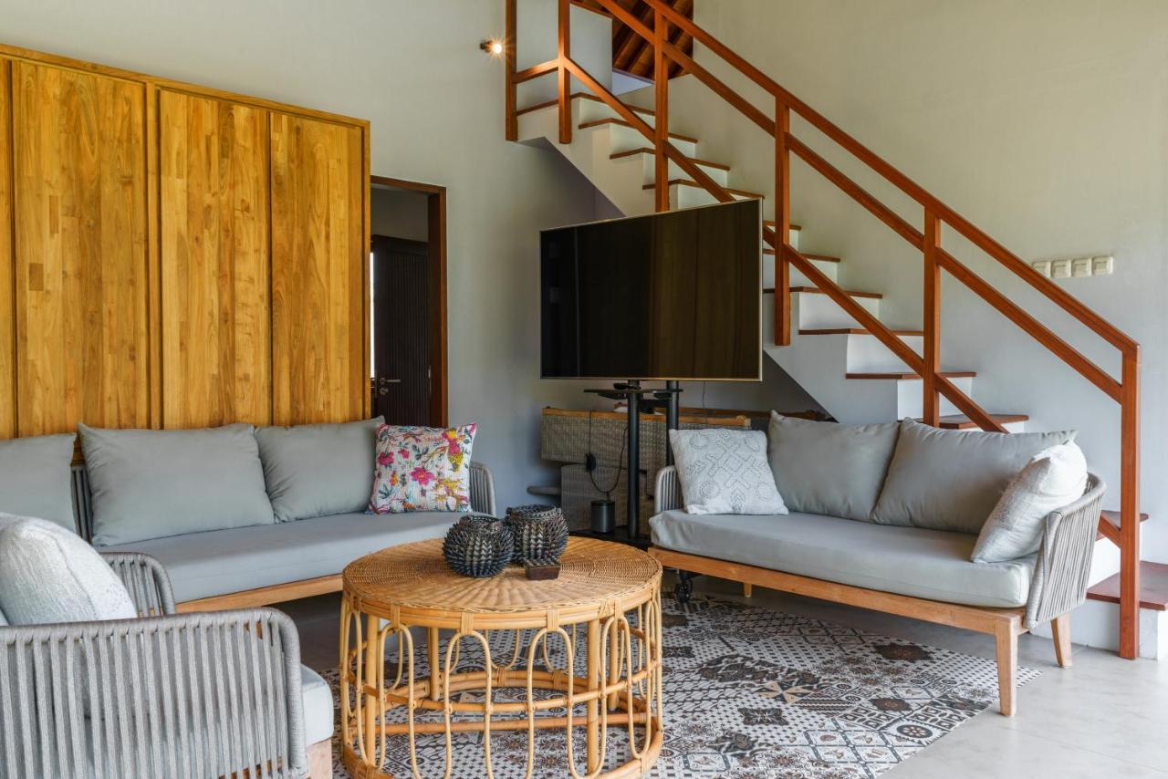 Villa Beauvida - Cozy 4- Bedroom Villa In Canggu With 18M Pool Dalung  Εξωτερικό φωτογραφία
