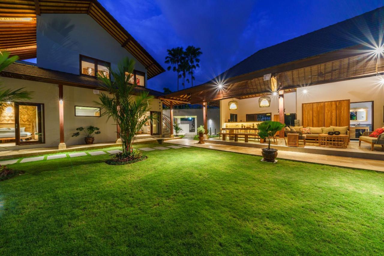 Villa Beauvida - Cozy 4- Bedroom Villa In Canggu With 18M Pool Dalung  Εξωτερικό φωτογραφία